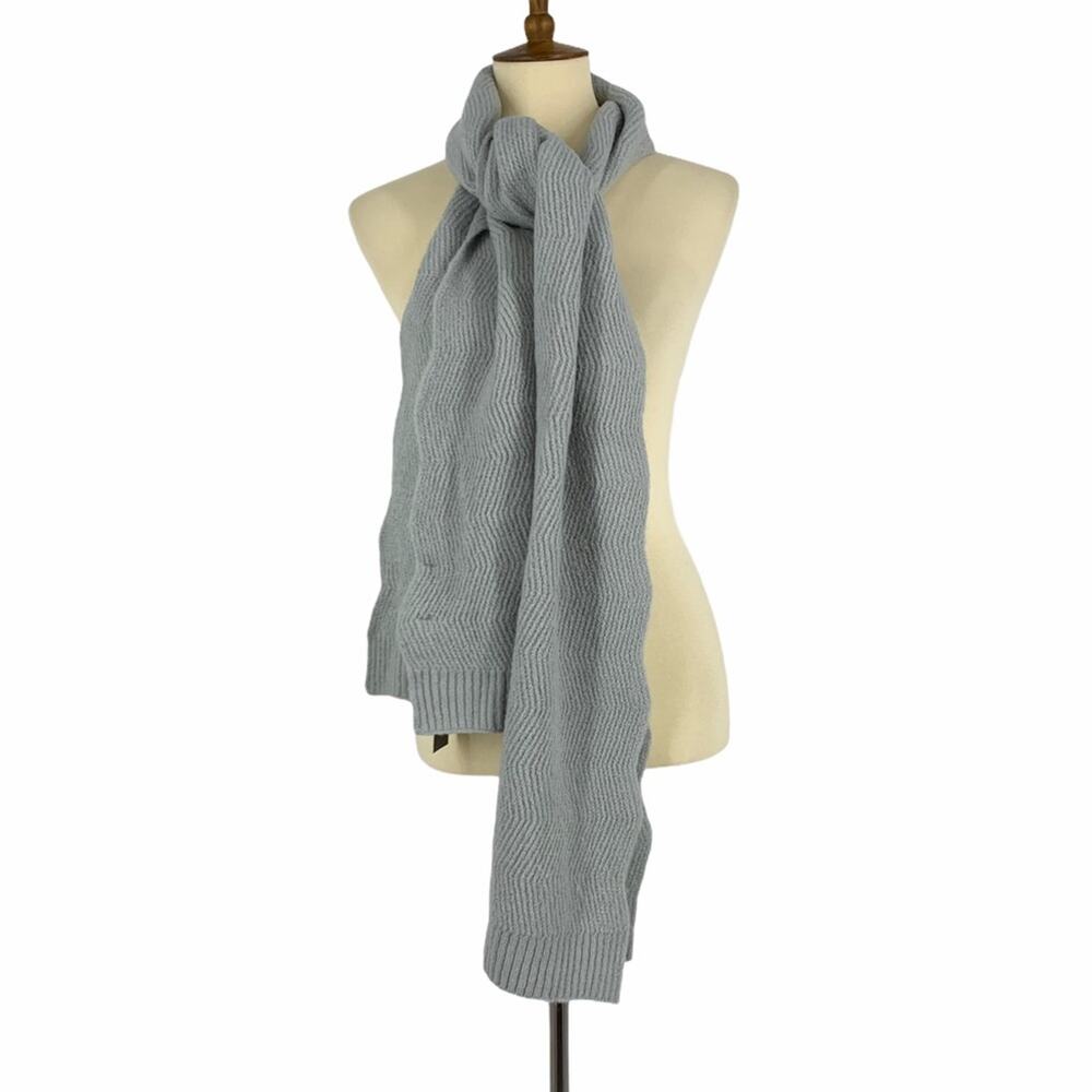BUNDLE INC Knit Scarf Mittens & Hat Grey‎ NWT